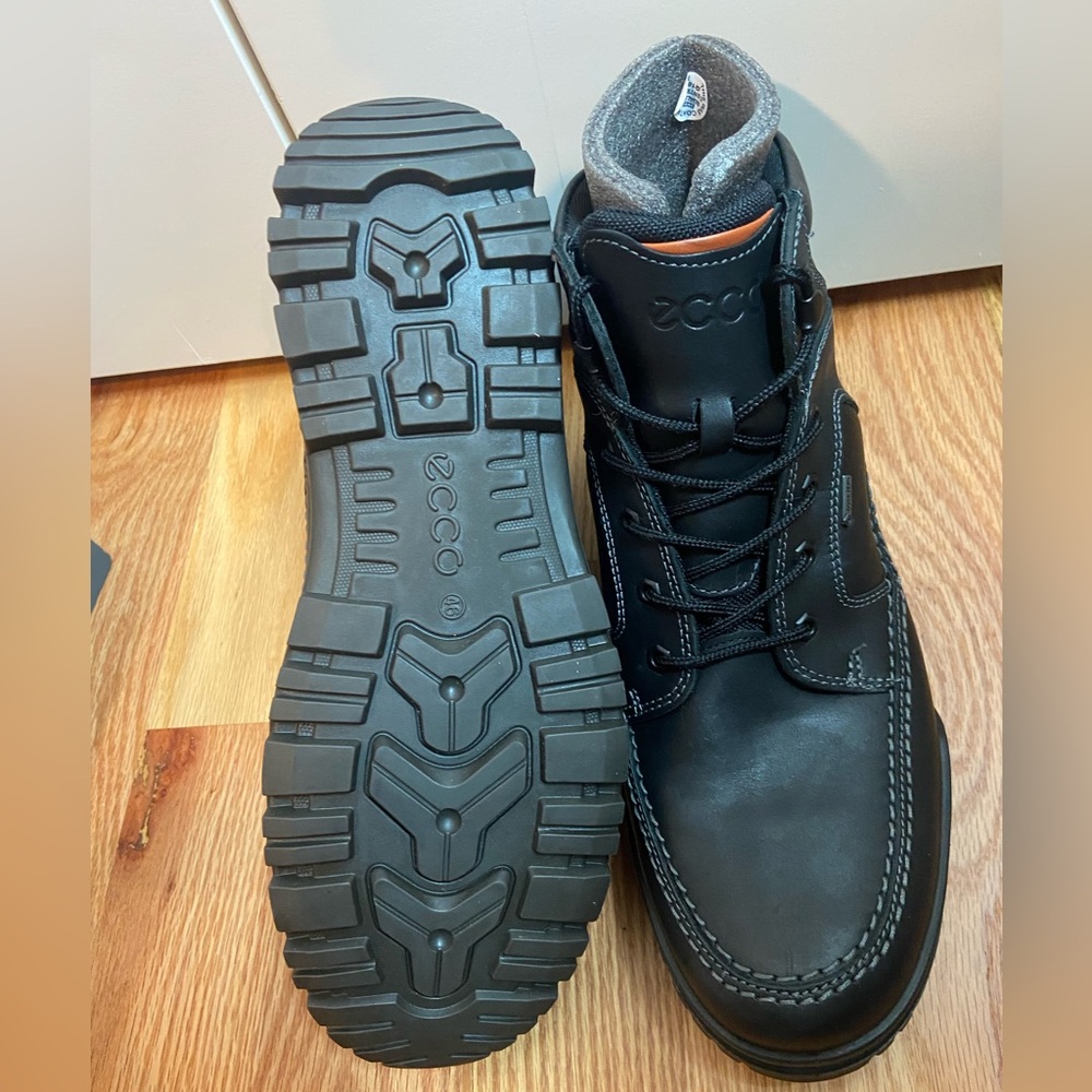 ECCO Men's Black Leather Boots Size 12 NEW - Picture 2 of 4